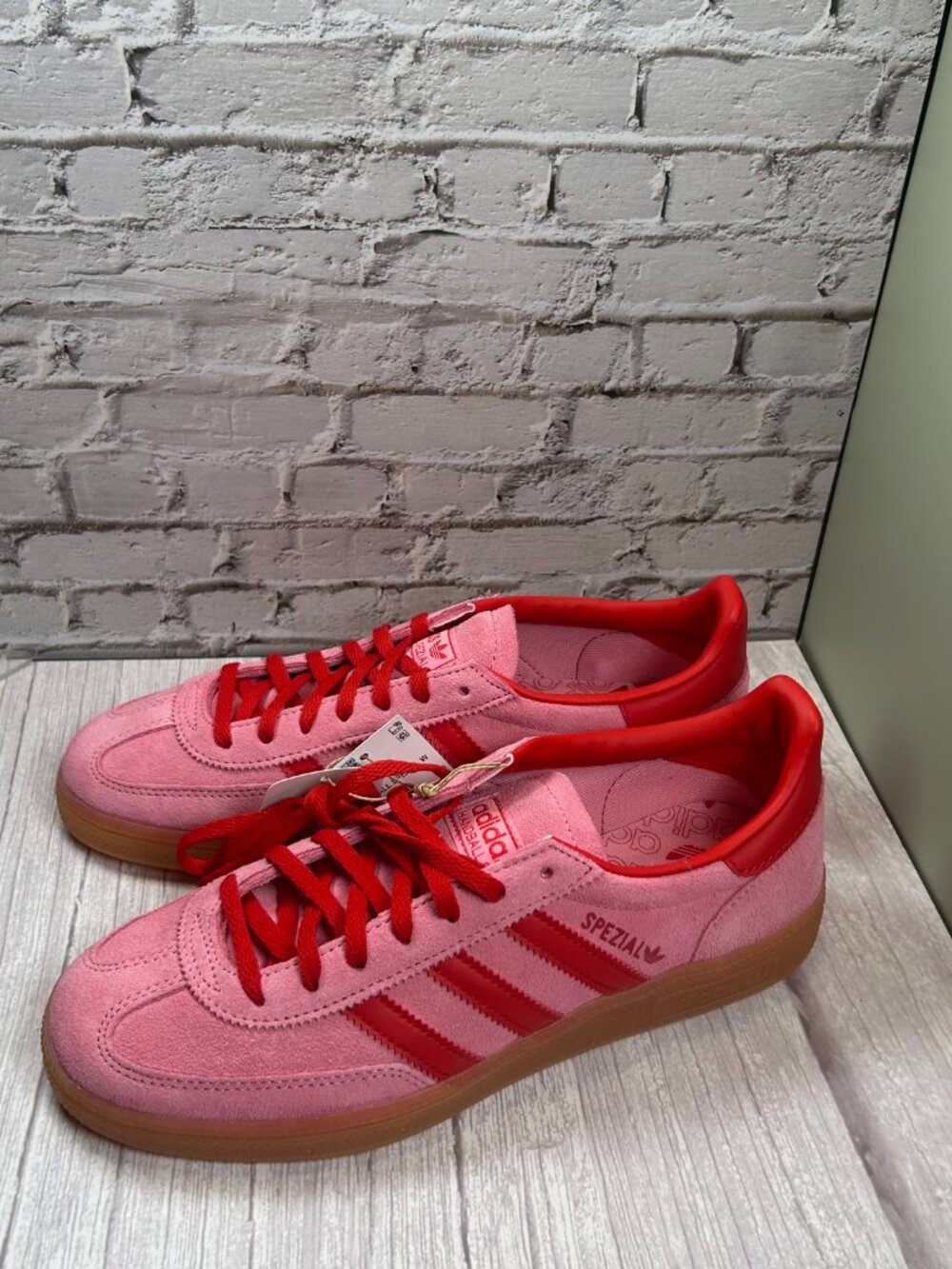 ADIDAS HANDBALL SPEZIAL (WOMEN) (7.5} - Picture 7 of 13
